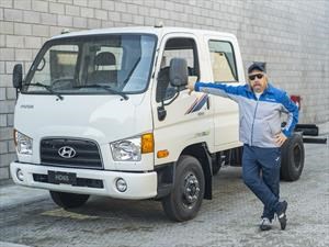 Eber Ludeña vuelve a probar vehículos y esta vez son Hyundai