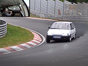 Increíble: Logra bajar los 10 minutos en Nürburgring con un Citroën AX de apenas 52 CV