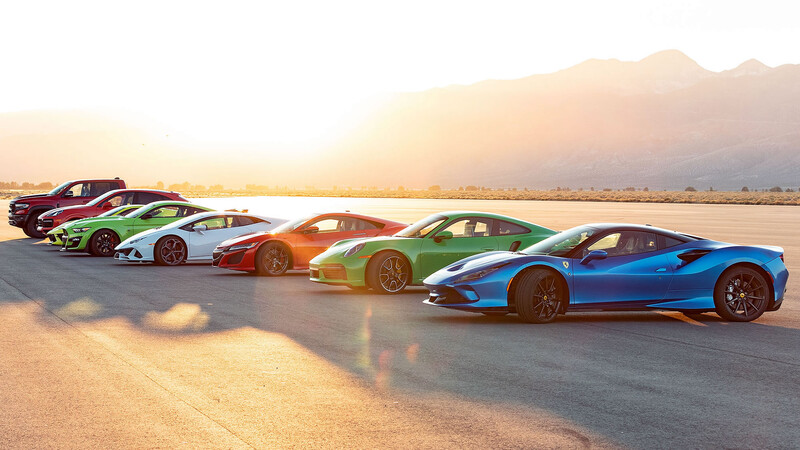 Una Ferrari, un Mustang y un Corvette se batieron a duelo en el cuarto de milla