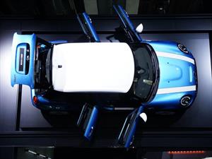 MINI Cooper 5 puertas 2015 llega a México desde $320,000 pesos