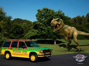 Una replica de la Ford Explorer de Jurassic Park sale a la venta