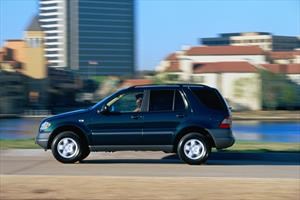 Se cumplen 20 años de la primera SUV de Mercedes-Benz