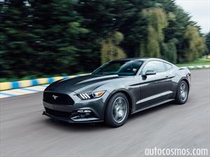 Manejamos el Ford Mustang EcoBoost 2016