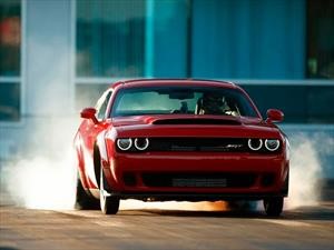 Dodge Challenger SRT Demon logra 320 Km/h en 1 minuto