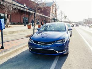 Chrysler establece récord de ventas durante noviembre 2014 en México