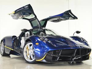 Floyd Mayweather compra un Aston Martin One-77 y un Pagani Huayra
