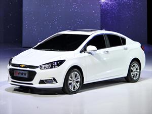 Chevrolet Cruze 2015 debuta