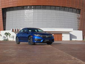 Primer contacto con el Honda Civic 2016