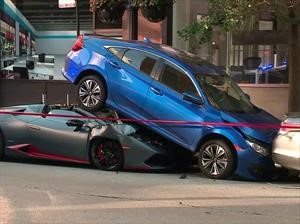 Lamborghini Huracán Spyder provoca accidente