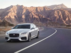 Jaguar XF 2017 se presenta