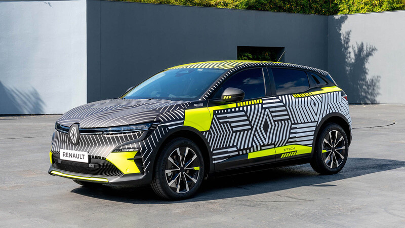 El nuevo Renault Megane eléctrico saldrá con camuflaje a la calle para terminar sus pruebas