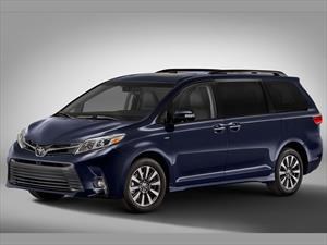 Toyota Sienna 2018, ¡las mamavans están en guerra!