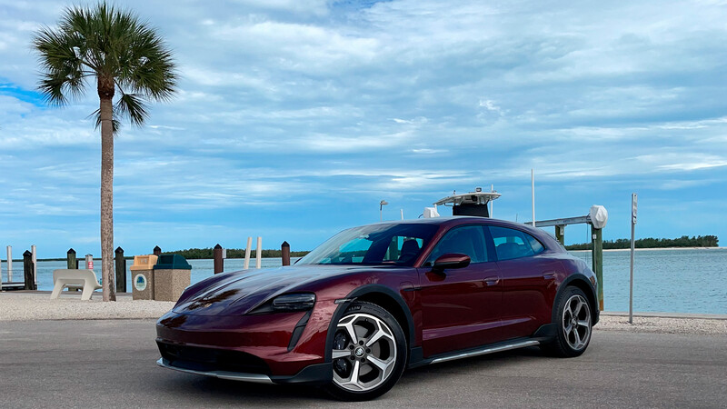 Porsche Taycan Cross Turismo 2022, versatilidad electrificada para cualquier aventura