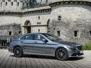 Mercedes-Benz Clase C, más poder para poder más