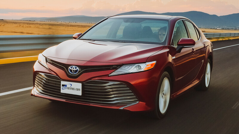 10 cosas que debes saber de Toyota Camry 2020