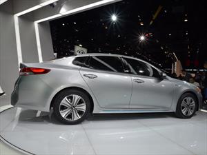 Kia Optima Hybrid 2017 es 10 por ciento más eficiente
