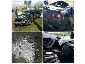 Futbolista ruso destruye su Nissan GT-R y se salva por poco