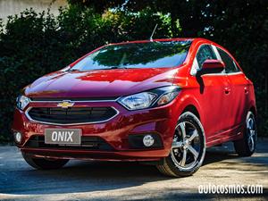 Chevrolet Onix 2017 al fin se lanza en Chile desde $8.390.000