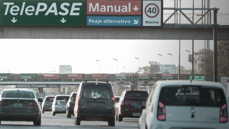 Se posterga el uso obligatorio de TelePASe en CABA