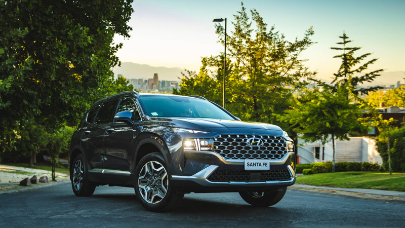 Hyundai Santa Fe 2021 en Chile: precios, versiones y equipamiento