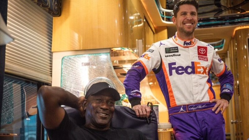 Michael Jordan llega al NASCAR