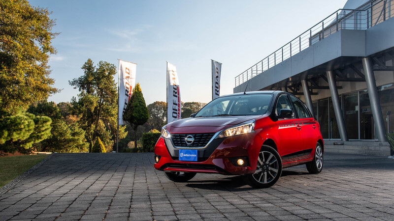 Nissan March 2021 a prueba, el super ventas se renueva y ahora es más seguro