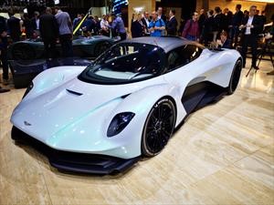 Aston Martin AM-RB 003 es un Valkyrie pero con dimensiones compactas