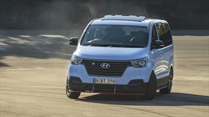 Hyundai H1 pasa por el tratamiento N y se transforma en un "Drift Bus" con 400 Hp