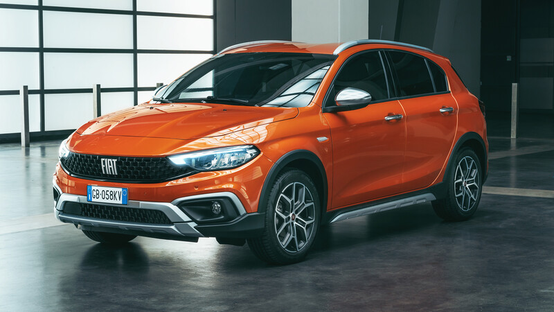 FIAT Tipo se renueva y suma versión Cross