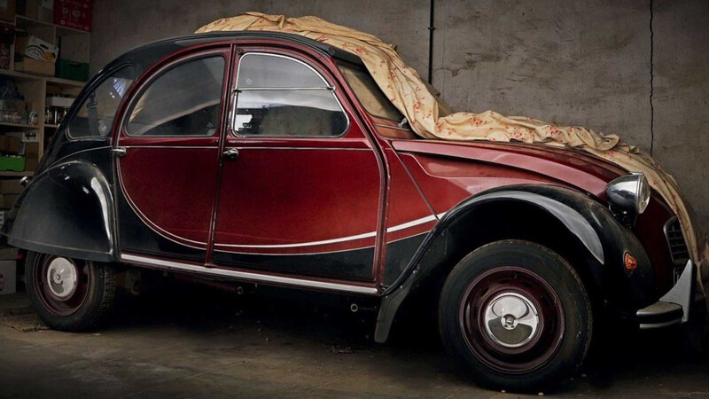 Subastan un Citroën 2CV Charleston casi 0Km