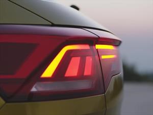Volkswagen T-Roc de producción ya empieza a mostrarse