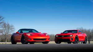 Exito de los Chevrolet Corvette y Camaro en Estados Unidos