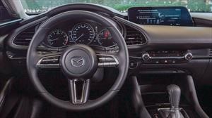 Mazda eliminará la función táctil de las pantallas de sus autos
