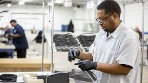Ford producirá protectores faciales en Argentina y Brasil
