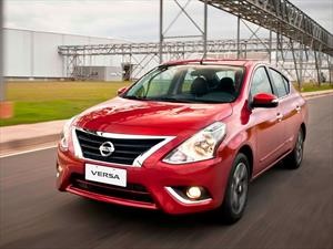 Nissan Versa 2019 ahora integrará Apple CarPlay y Android Auto