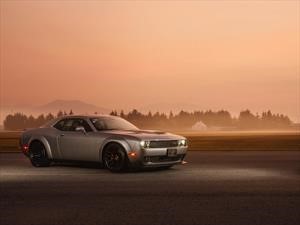 Dodge Challenger SRT Hellcat Widebody 2019, lo probamos en pista