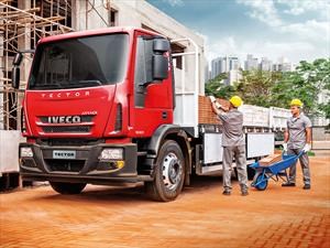 Iveco Tector Attack 2017, opción accesible en el segmento de los semipesados