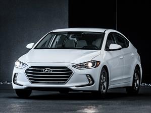Hyundai Elantra Eco 2017 tiene un precio de $20,650 dólares