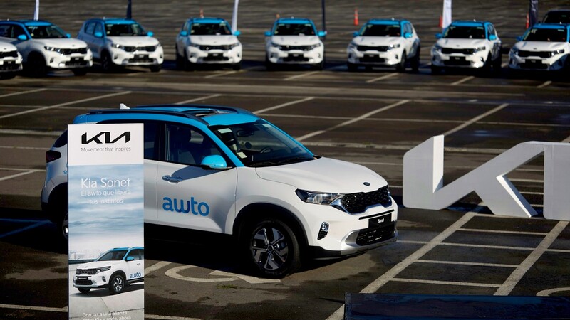 Kia entrega 30 unidades del Sonet a Awto