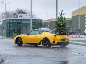 Lotus despide 2018 con un drift extremo
