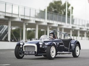 Caterham Seven SuperSprint, un homenaje a los años 60'