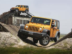 Jeep veranea en las arenas de Cariló