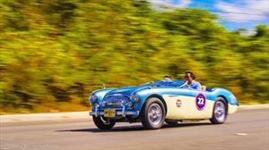 Austin Healey 100M 1958 se lleva el Trofeo de la Elegancia