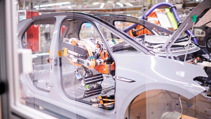 Volkswagen inaugura una planta de ensamble en Ghana