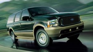 ¿Vuelve la gigantesca Ford Excursion?