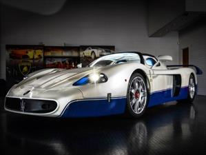 Maserati MC12 a la venta en Nueva York por USD 1 millón