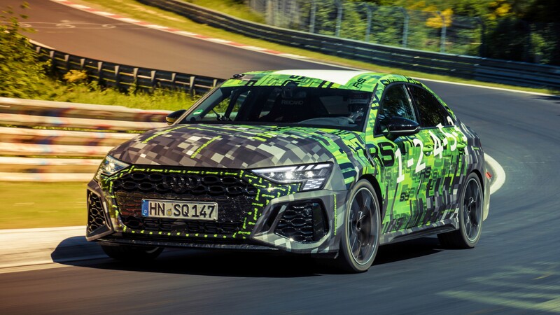 Nuevo Audi RS 3 Sedan brilla en el Infierno Verde