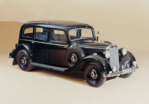El primer auto a Diésel de Mercedes-Benz cumple 75 años