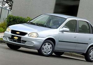 Nuevo Corsa: cambio de nombre y cambios estéticos