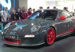 Veteranos del automovilismo vuelven a las carreras